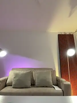 victoria   moon online show from 6, 3, 2026