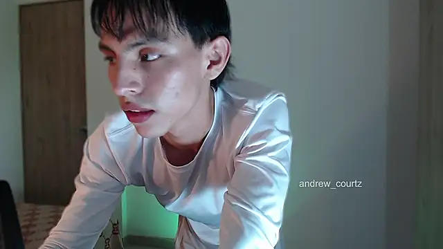 andrew courtzz online show from 25, 3, 2026