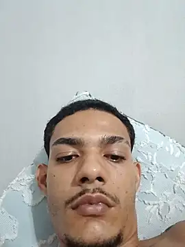 Snapshot of Iguiinhoo69 chatting on 4, 12, 2025 Iguiinhoo69 online show from 4, 12, 2025