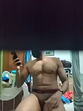 Snapshot of Suranga121 chatting on 13, 12, 2025 Suranga121 online show from 13, 12, 2025
