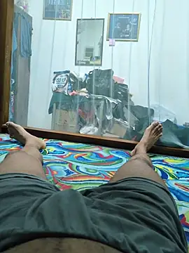 Snapshot of Suranga121 chatting on 29, 7, 2026 Suranga121 online show from 29, 7, 2026