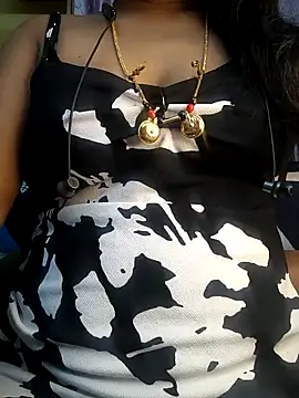 Preeti345 online show from 1, 4, 2026