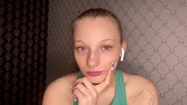 Cleonoth2o online show from 8, 3, 2026