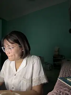 polly chan online show from 5, 12, 2025