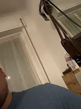 CharlyAlfa22 online show from 3, 2, 2026