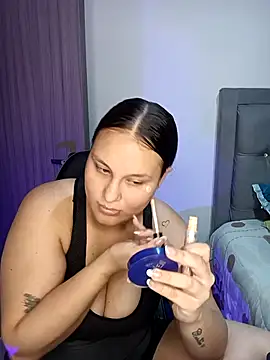 Snapshot of Valeriaa_21 chatting on 26, 6, 2026 Valeriaa 21 online show from 26, 6, 2026