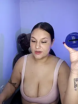 Snapshot of Valeriaa_21 chatting on 26, 7, 2026 Valeriaa 21 online show from 26, 7, 2026