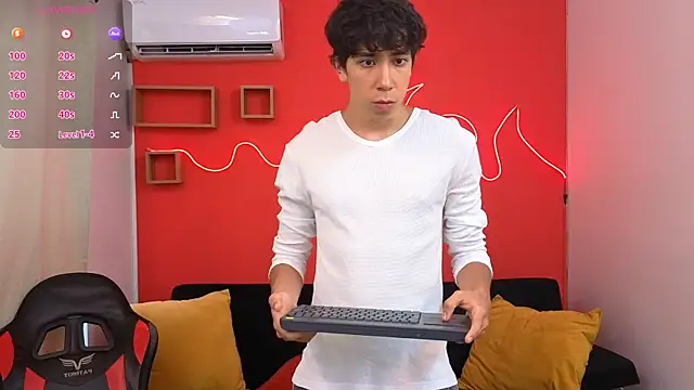 Neo Twink online show from 28, 5, 2026