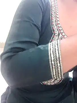 Riya rani8 online show from 11, 4, 2026