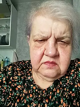 HapinessLovee online show from 17, 4, 2026