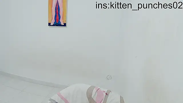 kiten punchs02 online show from 11, 1, 2026