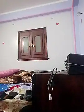 daisytaylorx1 online show from 6, 3, 2026