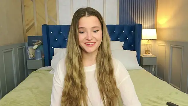 Lina Sinerz online show from 9, 2, 2026