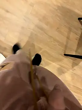 Snapshot of jungschwanz_123 chatting on 5, 12, 2025 jungschwanz 123 online show from 5, 12, 2025