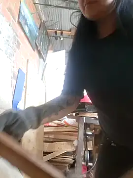 Magenta Moon online show from 17, 12, 2025