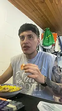 JhonCas44 online show from 14, 12, 2025