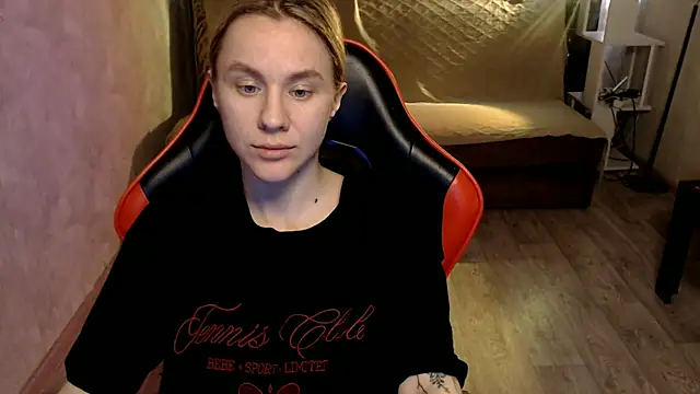 MiaBun1 online show from 4, 4, 2026