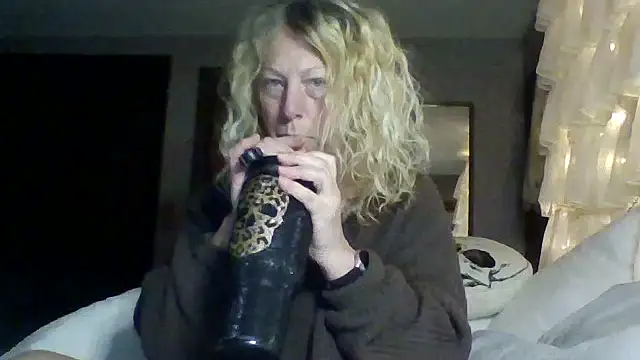 Snapshot of Outdoorchicjj chatting on 24, 2, 2026 Outdoorchicjj online show from 24, 2, 2026