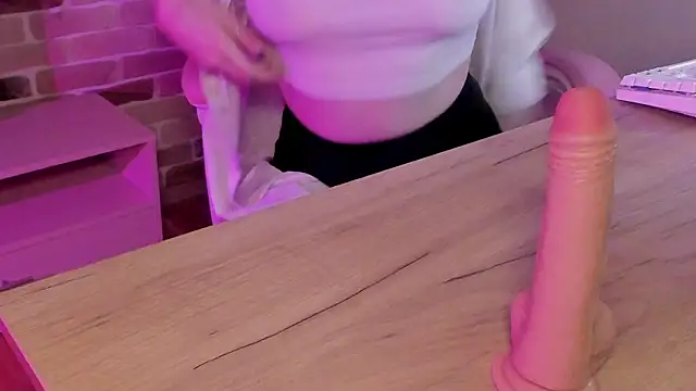 eoxu1 online show from 7, 2, 2026