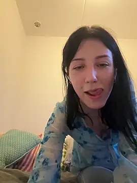 Nattasss online show from 9, 6, 2026