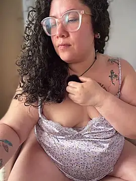VanesssaMilf  online show from 28, 5, 2026