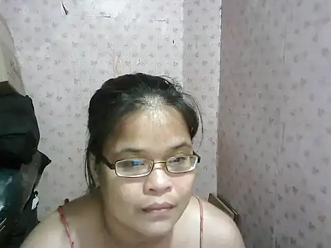 Snapshot of Hotty_babe23 chatting on 20, 12, 2025 Hotty babe23 online show from 20, 12, 2025