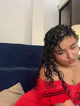 ladulcemary  online show from 3, 3, 2026