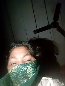 Pooja125599 online show from 5, 1, 2026