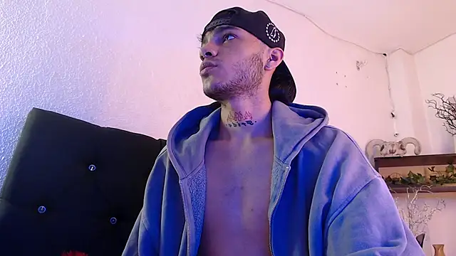 Snapshot of kingdani_hot chatting on 4, 2, 2026 kingdani hot online show from 4, 2, 2026