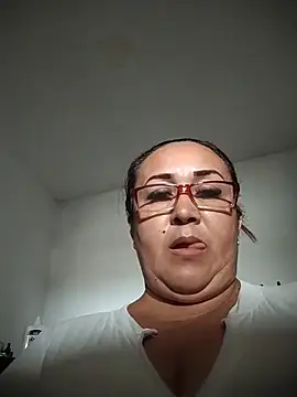 Nini Love  online show from 6, 4, 2026