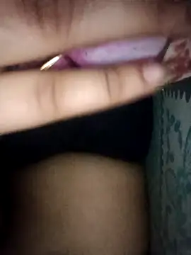 Snapshot of pihuu1313 chatting on 2, 2, 2026 pihuu1313 online show from 2, 2, 2026