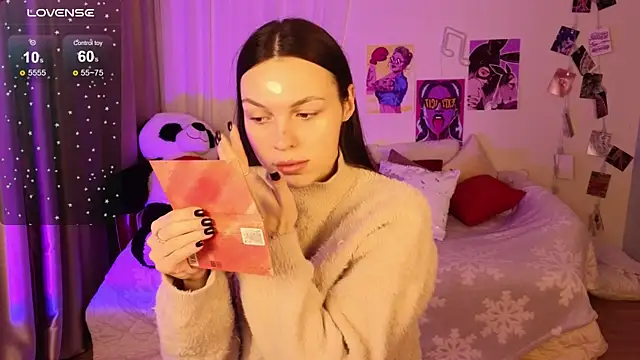 Snapshot of MaxinCarroll chatting on 12, 1, 2026 MaxinCarroll online show from 12, 1, 2026