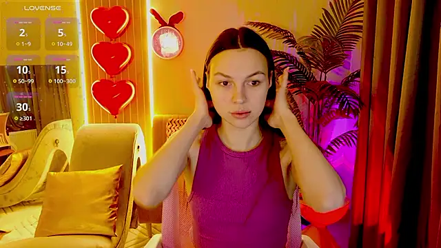 Snapshot of MaxinCarroll chatting on 18, 2, 2026 MaxinCarroll online show from 18, 2, 2026