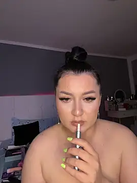 alessiaporn online show from 18, 4, 2026