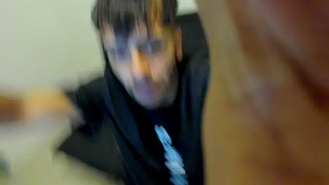 Snapshot of Lord_Apolo chatting on 18, 12, 2025 Lord Apolo online show from 18, 12, 2025