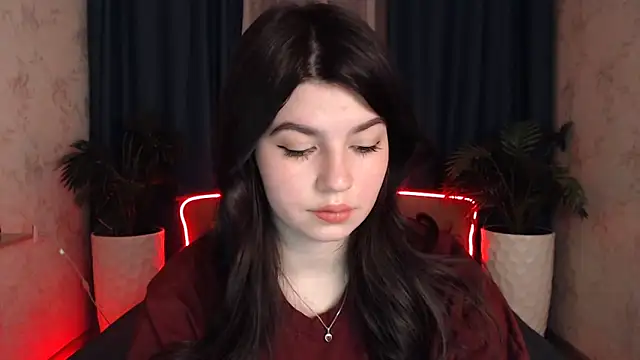 KisaModel online show from 6, 2, 2026