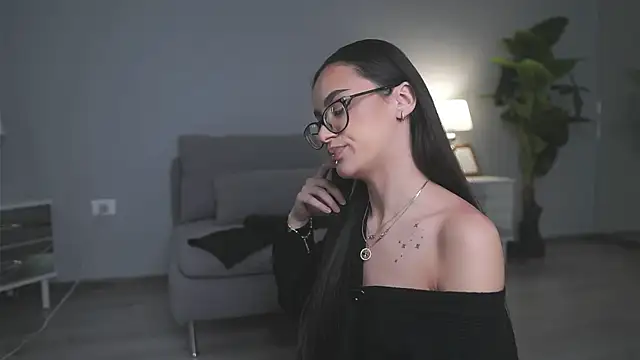 ValexieLux online show from 3, 4, 2026