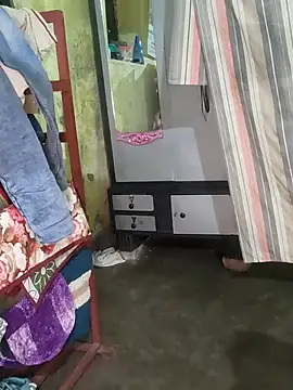 Cuple masti72 online show from 11, 4, 2026