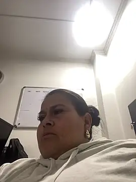 Snapshot of SayMarLuna chatting on 10, 7, 2026 SayMarLuna online show from 10, 7, 2026