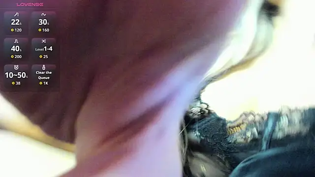 Snapshot of evelynvlove chatting on 26, 2, 2026 evelynvlove online show from 26, 2, 2026