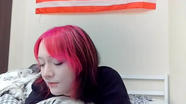 Shine Luna online show from 17, 2, 2026