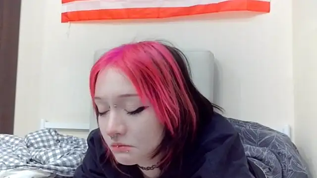 Shine Luna online show from 19, 2, 2026