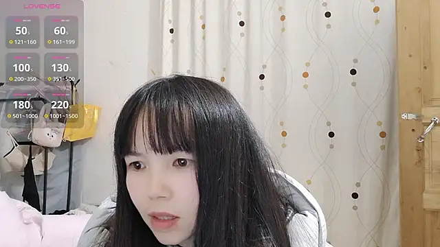 summerxiaojiejie online show from 15, 12, 2025