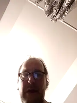 Snapshot of Olivassl22 chatting on 18, 2, 2026 Olivassl22 online show from 18, 2, 2026