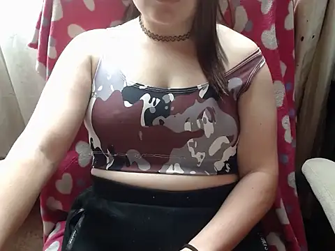 Snapshot of 666maskgirl chatting on 2, 2, 2026 666maskgirl online show from 2, 2, 2026