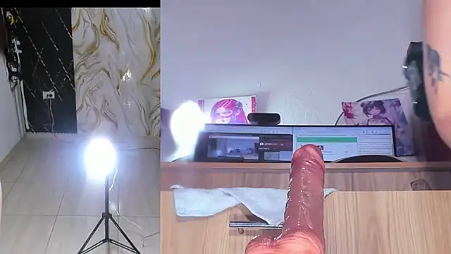 aisha funny online show from 4, 6, 2026