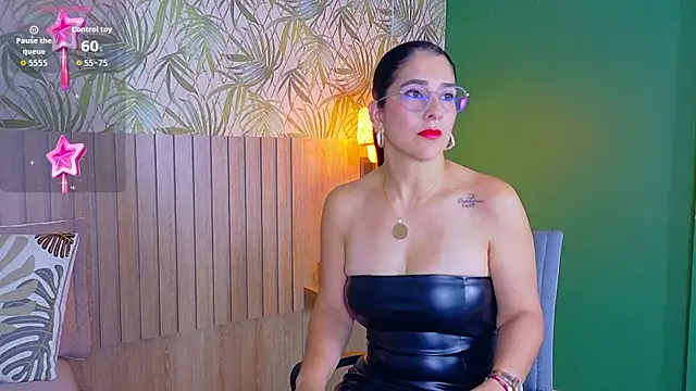 Snapshot of Sunny_River chatting on 9, 7, 2026 Sunny River online show from 9, 7, 2026