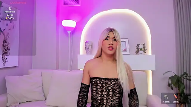 Sensual shannell online show from 5, 4, 2026