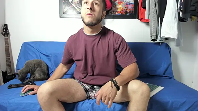 Reynoah online show from 7, 2, 2026