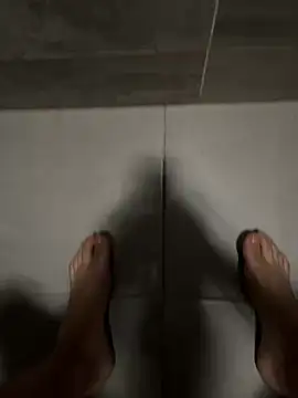 cazadornocturno1997 online show from 8, 1, 2026